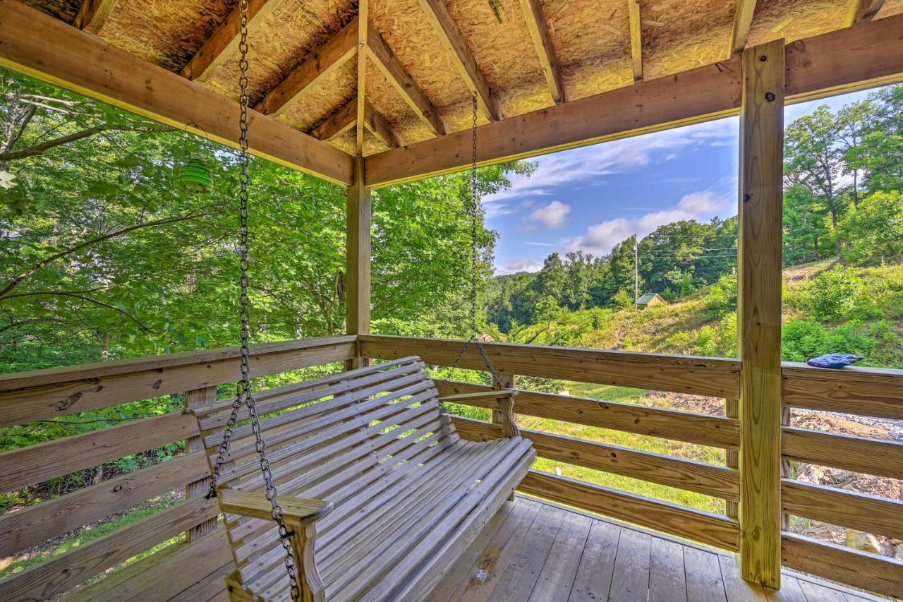 Charming Fancy Gap Cabin With Deck And Gas Grill! 외부 사진