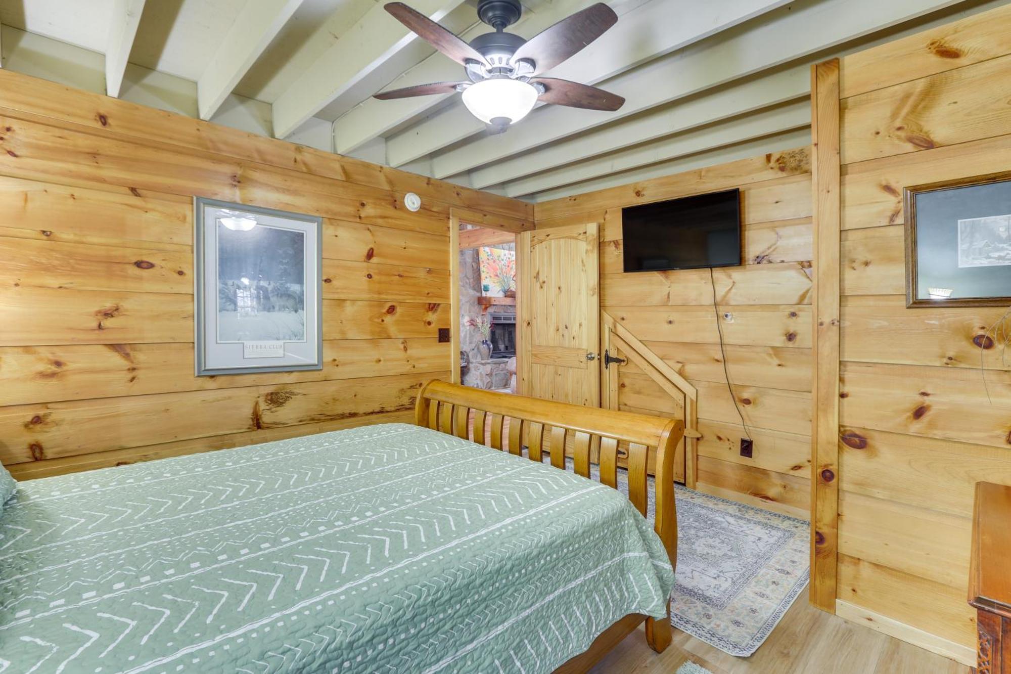 Charming Fancy Gap Cabin With Deck And Gas Grill! 외부 사진